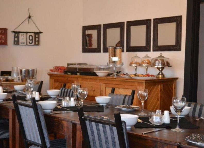 7 Cities Guesthouse Cradock Dış mekan fotoğraf
